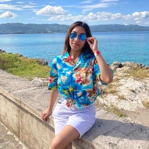 Meet your Posher, Falisha